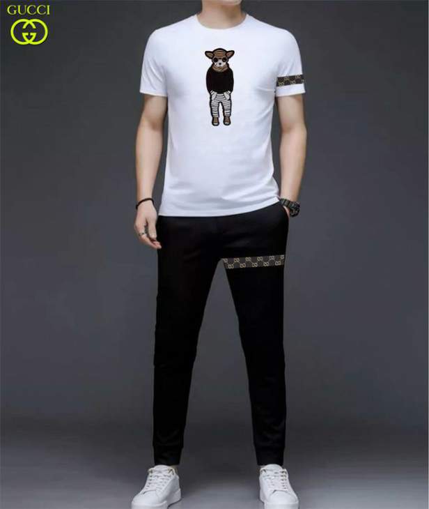 Picture of Gucci Shirt Pant Suits _SKUGucciM-3XL12yn9521560